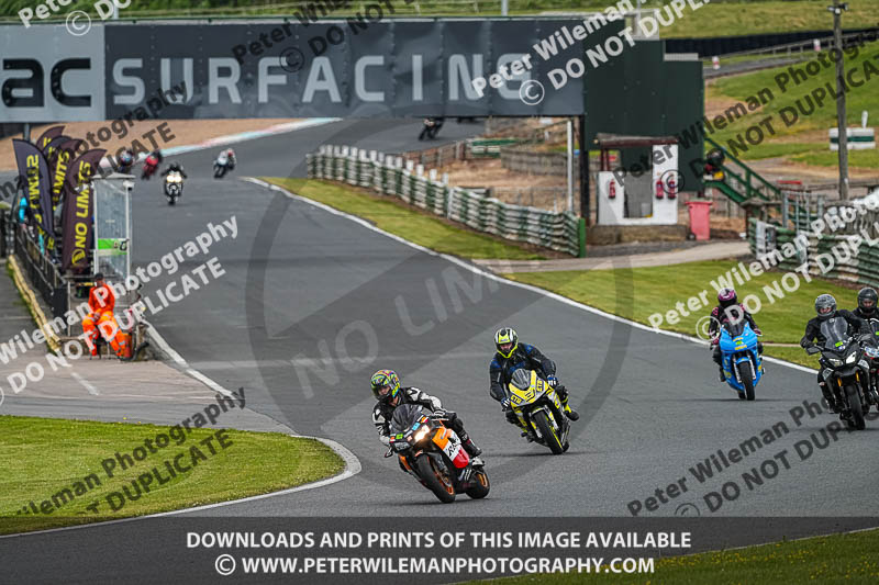 enduro digital images;event digital images;eventdigitalimages;mallory park;mallory park photographs;mallory park trackday;mallory park trackday photographs;no limits trackdays;peter wileman photography;racing digital images;trackday digital images;trackday photos